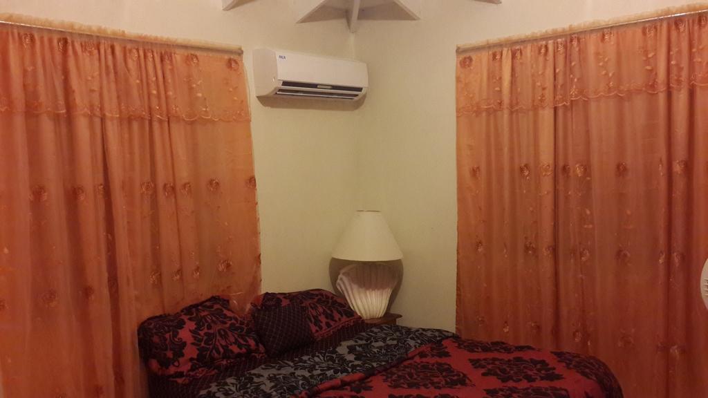 Haven House Apartments Christ Church Room photo