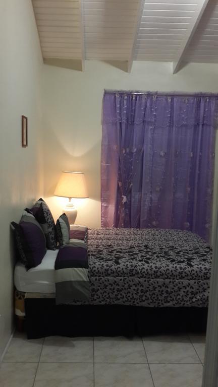 Haven House Apartments Christ Church Room photo